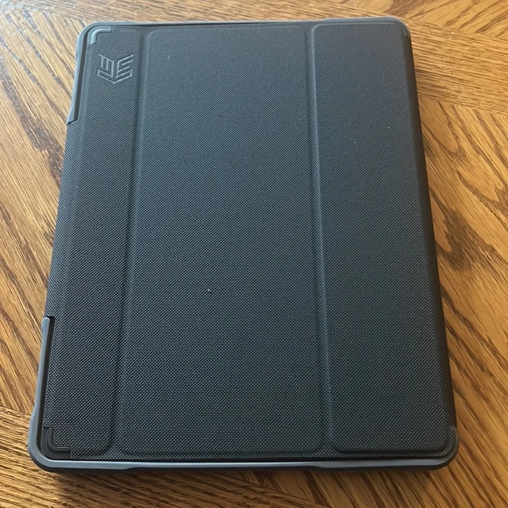 Smarter Case DUX PLUS DUO FOR IPHAD CASE ( 8TH AND 7TH GENERATION )